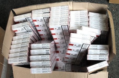 Тернополянин намагався перевезти через кордон майже дві тисячі пачок цигарок