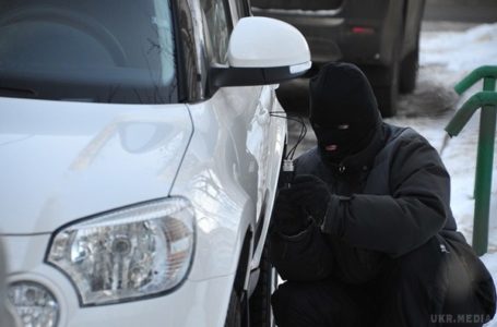 На Підгаєччині затримали крадія авто, якого розшукували півроку