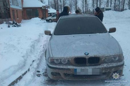 На Тернопільщині чоловік двічі продав нерозмитнене авто