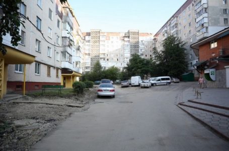 У Тернополі на Симоненка розширюють місця для паркування