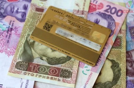 Житель Тернопільщини викрав гроші з картки товариша
