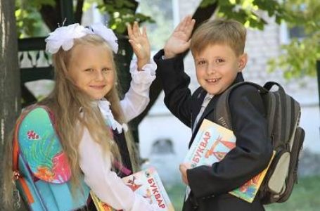 Понад дванадцять тисяч першокласників області піде до Нової української школи