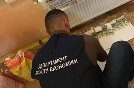 На Тернопільщині сільський голова отримав майже 100 тисяч гривень хабара