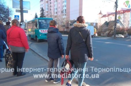 За добу у тернопільських маршрутках постраждали три жінки