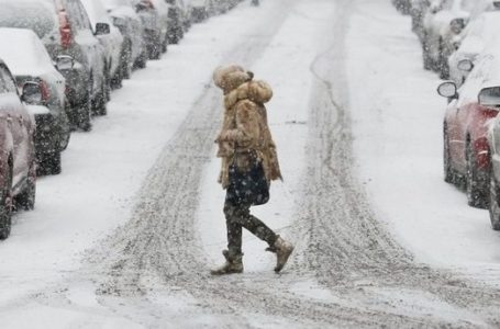 Ожеледиця та невеликий сніг: якою буде погода в Тернополі 1 січня