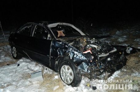 На Бережанщині перекинулося авто. Двоє з п’яти постраждалих у важкому стані
