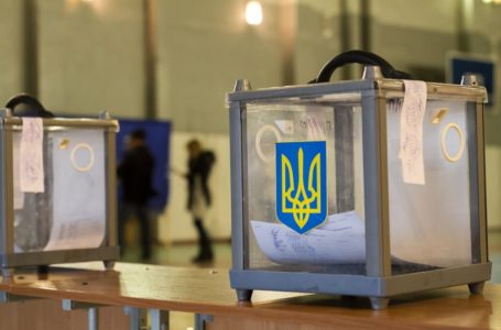 Тисяча гривень за голос: на Тернопільщині намагалися підкупити виборця