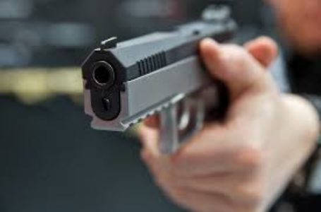 Жителю Теребовлянщини прострелили ногу та забрали авто за борг у 20 тисяч гривень