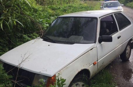 Викрадену у Тернополі автівку знайшли у лісосмузі за 20 кілометрів від міста