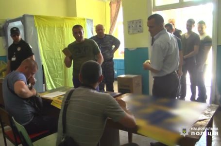 За дотриманням виборчого законодавства на Тернопільщині стежать правоохоронці та активісти (Відео)