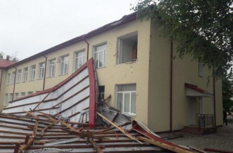 Руйнівні наслідки стихії на Тернопільщині підсумували у службі з надзвичайних ситуацій