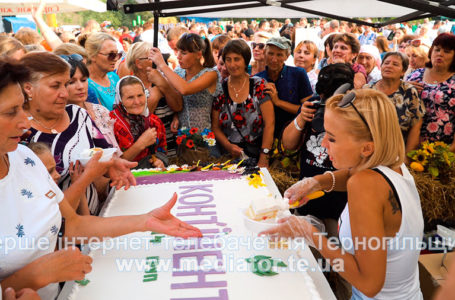 Для дорослих і малих. Компанія “КОНТІНЕНТАЛ ” організувала родинний фестиваль на Хмельниччині (Відео/Фото)