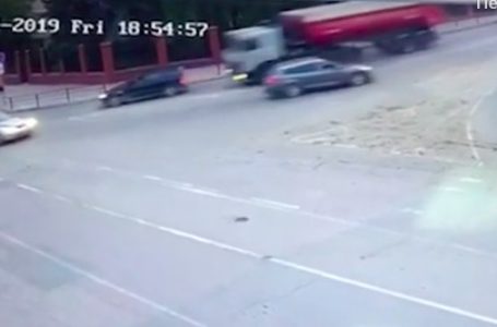 У Чорткові вантажівка насмерть збила жінку: у поліції оприлюднили відео ДТП (Відео)
