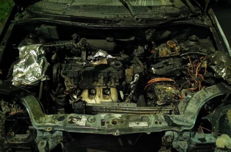 У Бучачі спалили авто громадського активіста