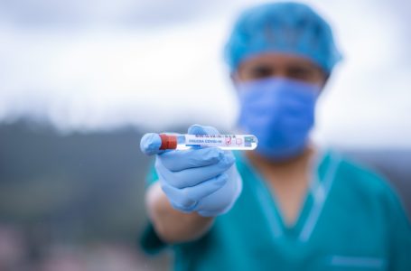 Вірус COVID-19 минулої доби виявили у 34 жителів Тернопільщини