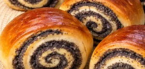 Булочки с маком