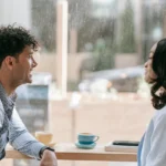 Крутые подкаты к девушкам: как зацепить внимание искренне и эффективно