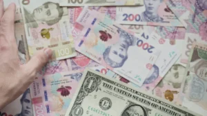 Курс доллара в 2000 году: как гривна обрела равновесие