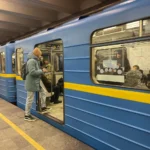 Метро Київ новини: тарифи, укриття та будівництво у липні 2026