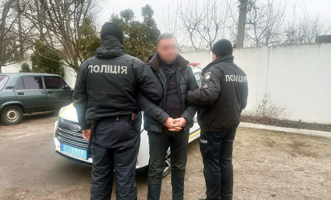 Поліцейські затримують 23-річного підозрюваного в нападі на Львівщині