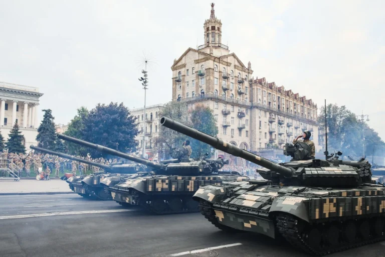 Привітання з Днем танкіста: найкращі слова та ідеї для 2026 року