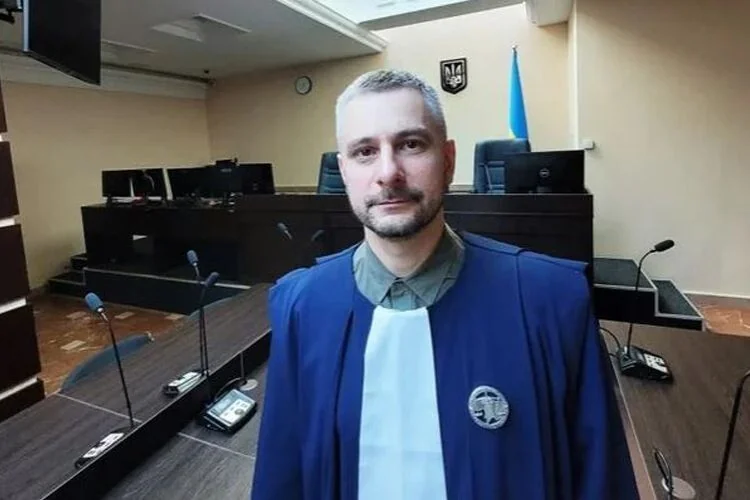 Судья ВАКС Маркиян Галабала в зале суда во время рассмотрения дела