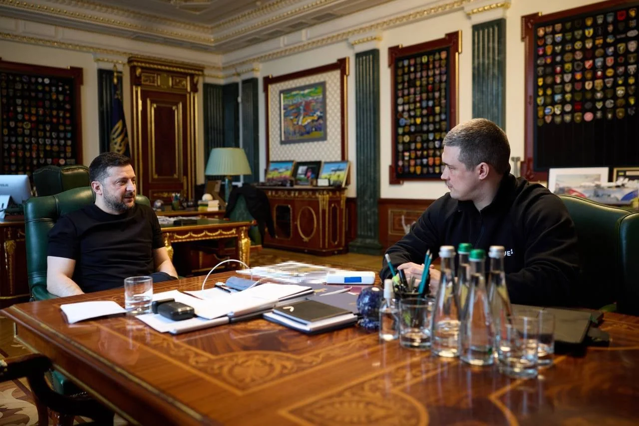 Зеленський на зустрічі з посадовцем щодо звільнення Ткаченка Калашника та Кіма