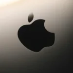 Apple звинувачує 11 експрацівників у зливі секретів OpenAI
