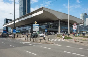 Перебої поїздів у Варшаві через аварію систем на Центральному вокзалі